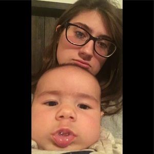 Meet your Posher, Macy